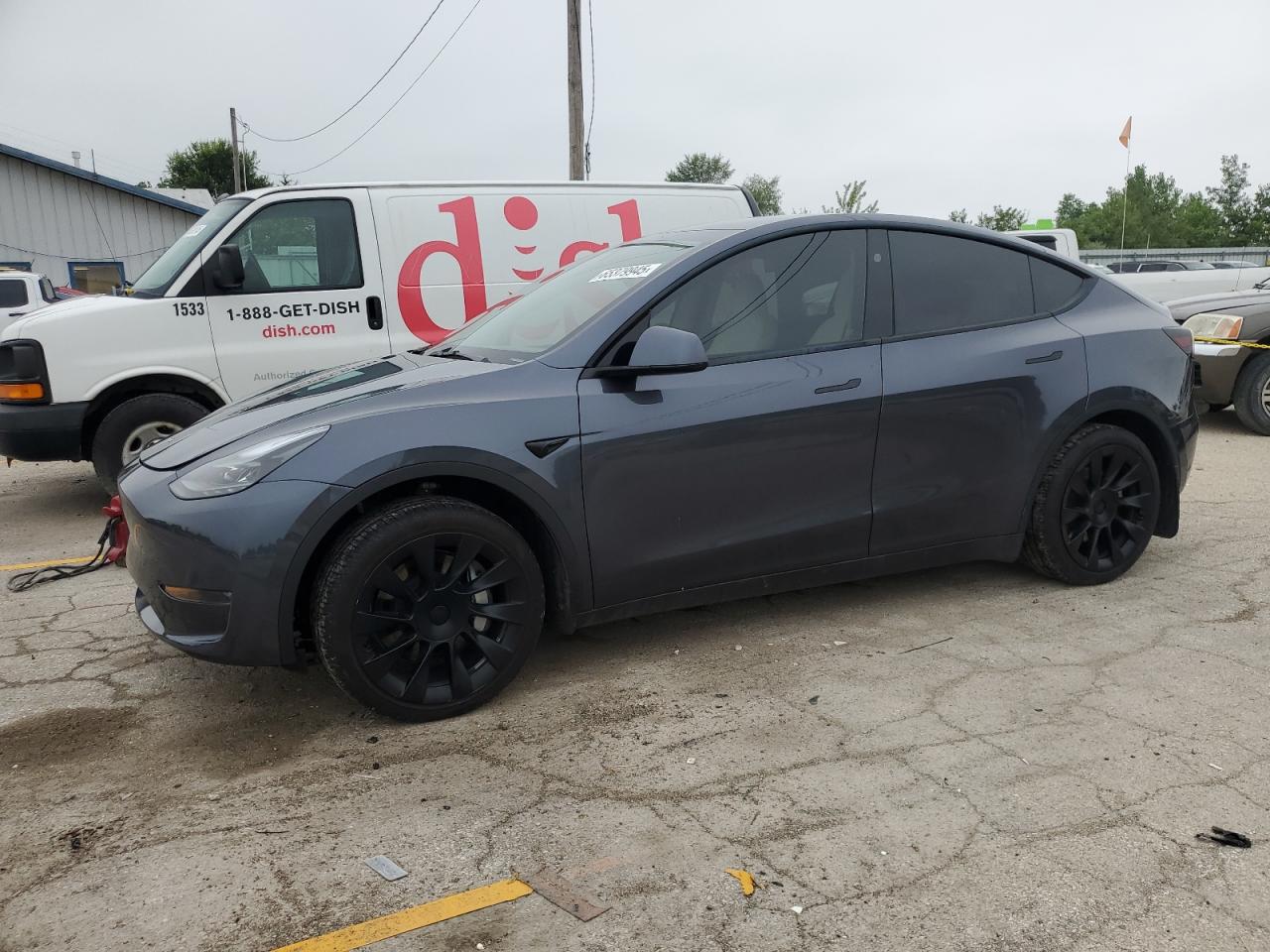 TESLA MODEL Y 2023