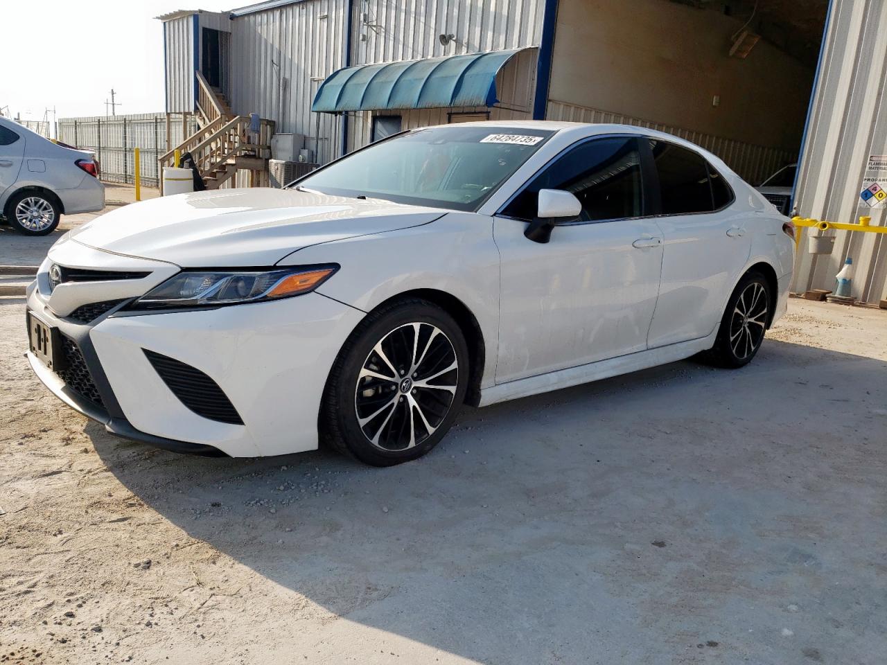 TOYOTA CAMRY L 2019