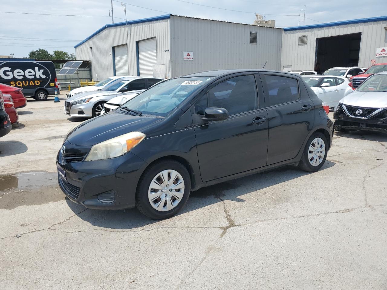 TOYOTA YARIS 2012