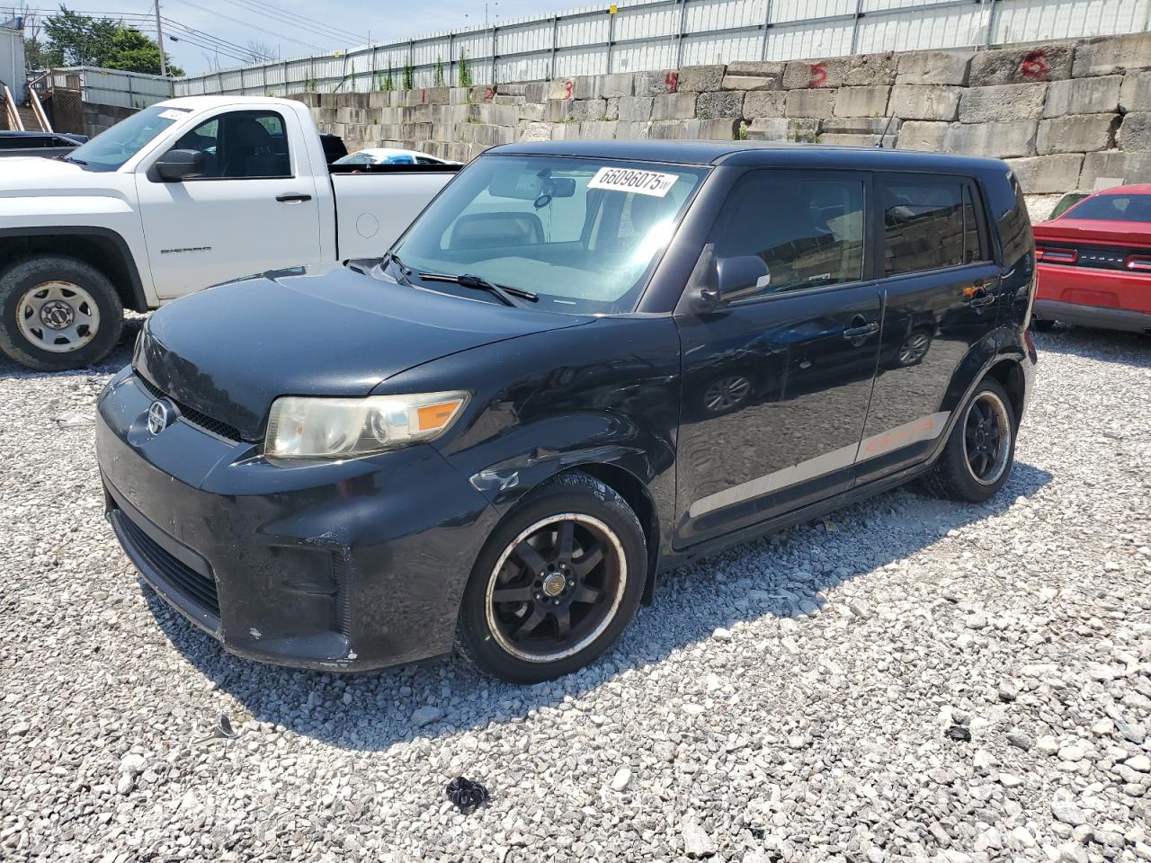 TOYOTA SCION XB 2012