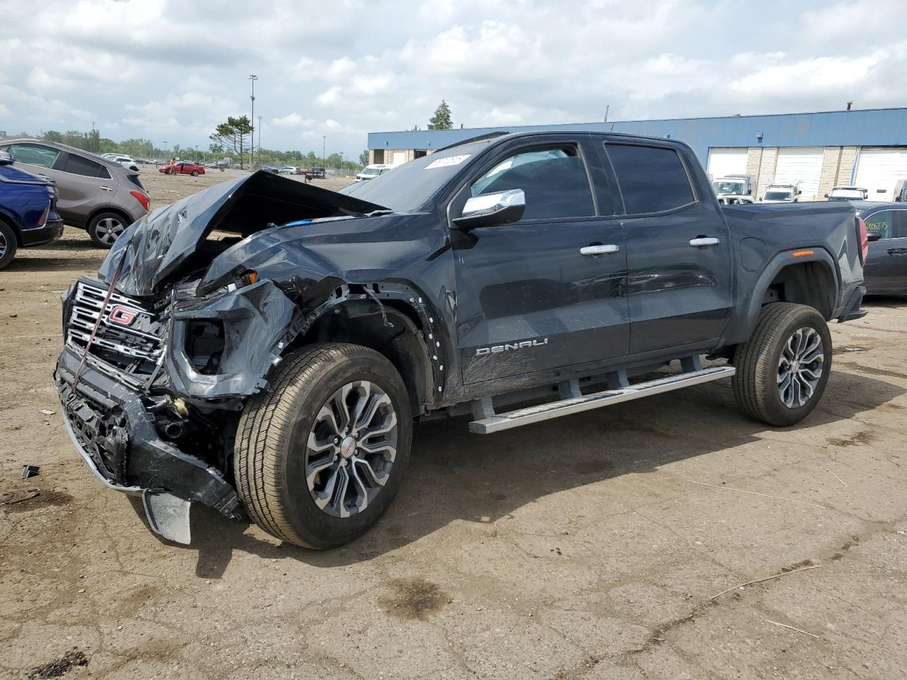 GMC CANYON DEN 2024