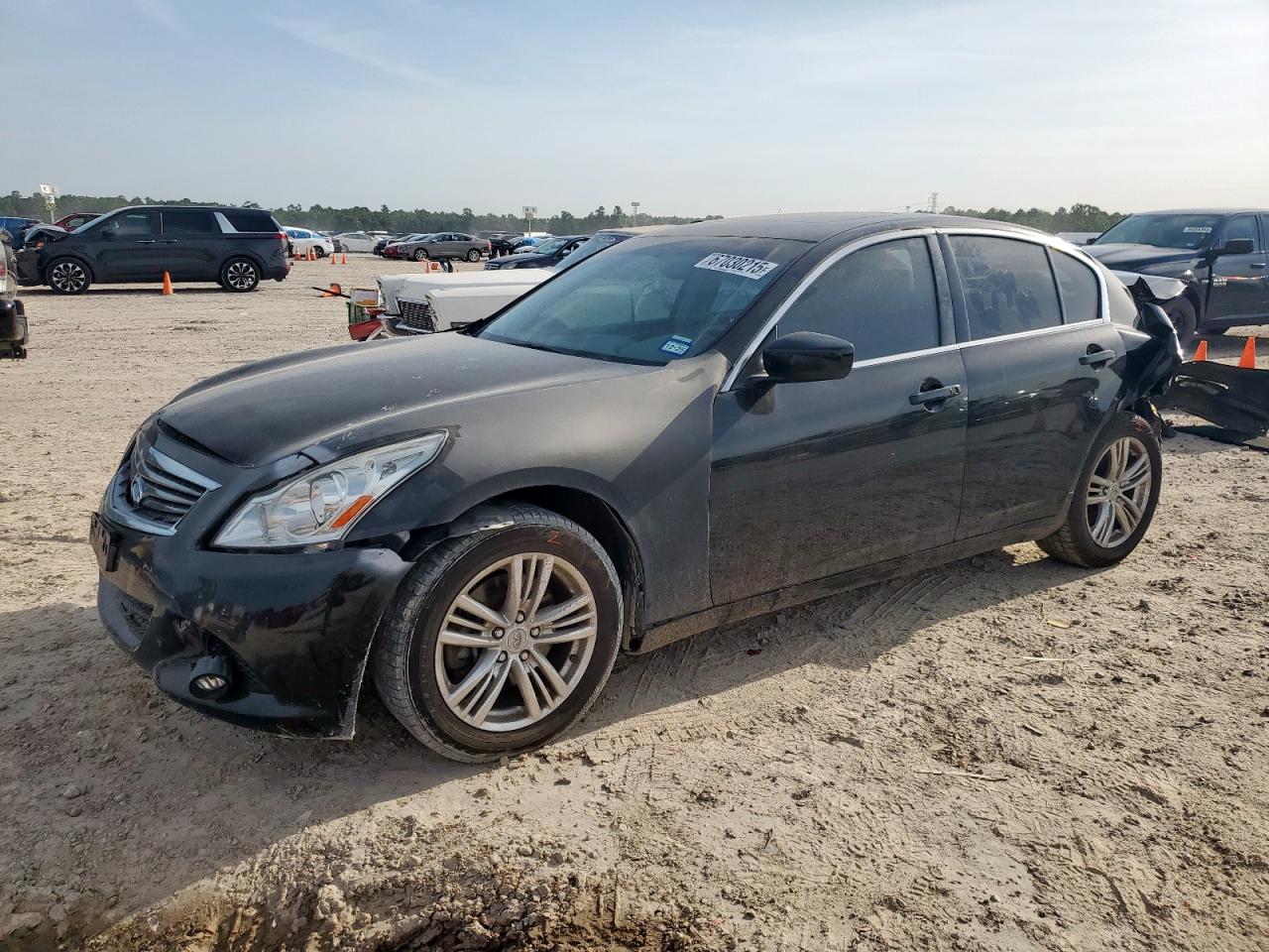 INFINITI Q40 2015
