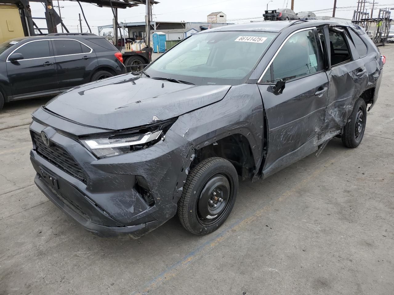 TOYOTA RAV4 LE 2025