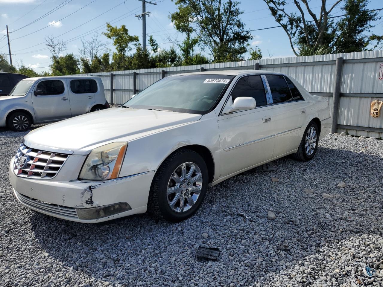 CADILLAC DTS 2008