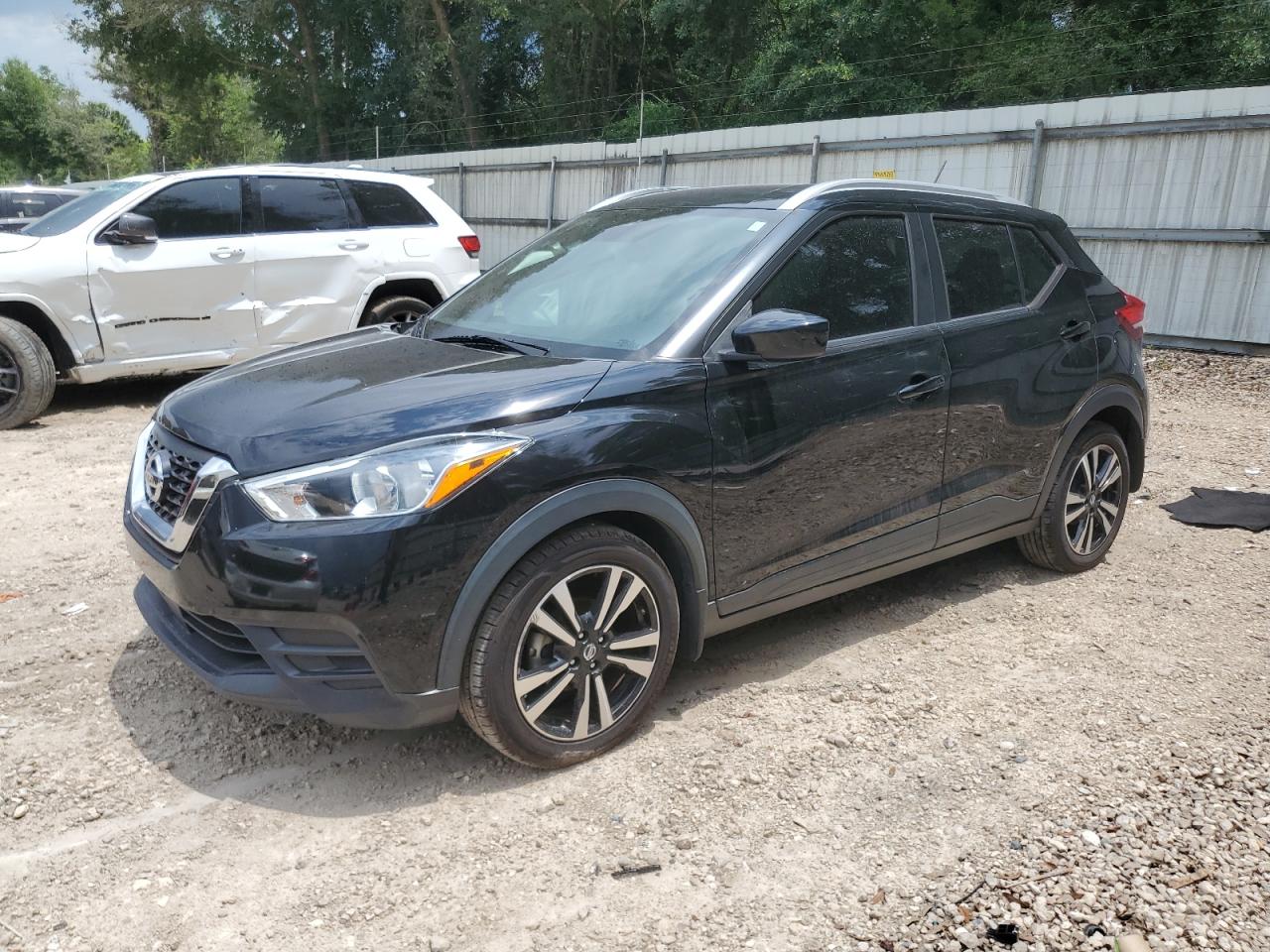 NISSAN KICKS SV 2020