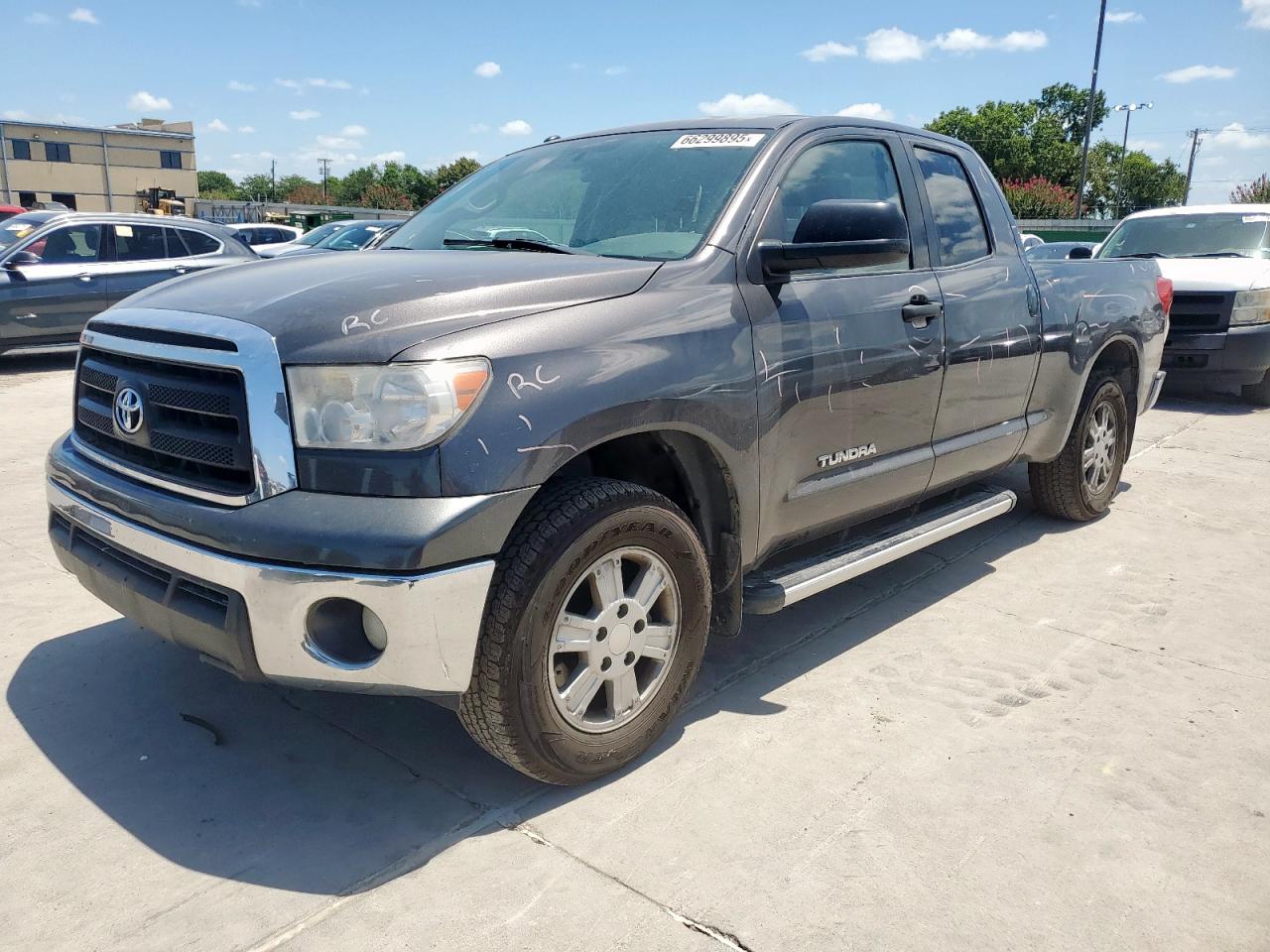 TOYOTA TUNDRA DOU 2012
