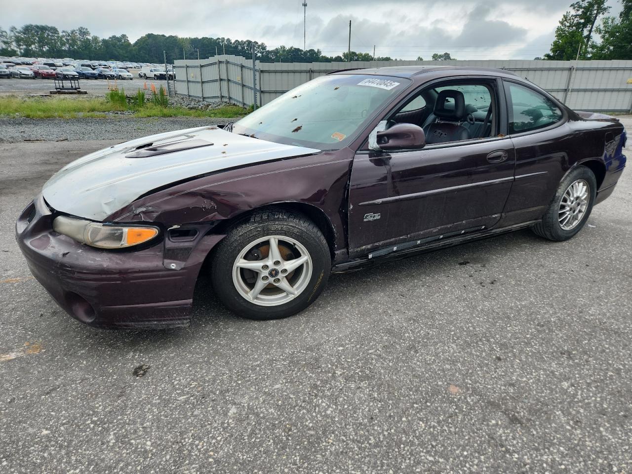 PONTIAC GRAND PRIX 2002