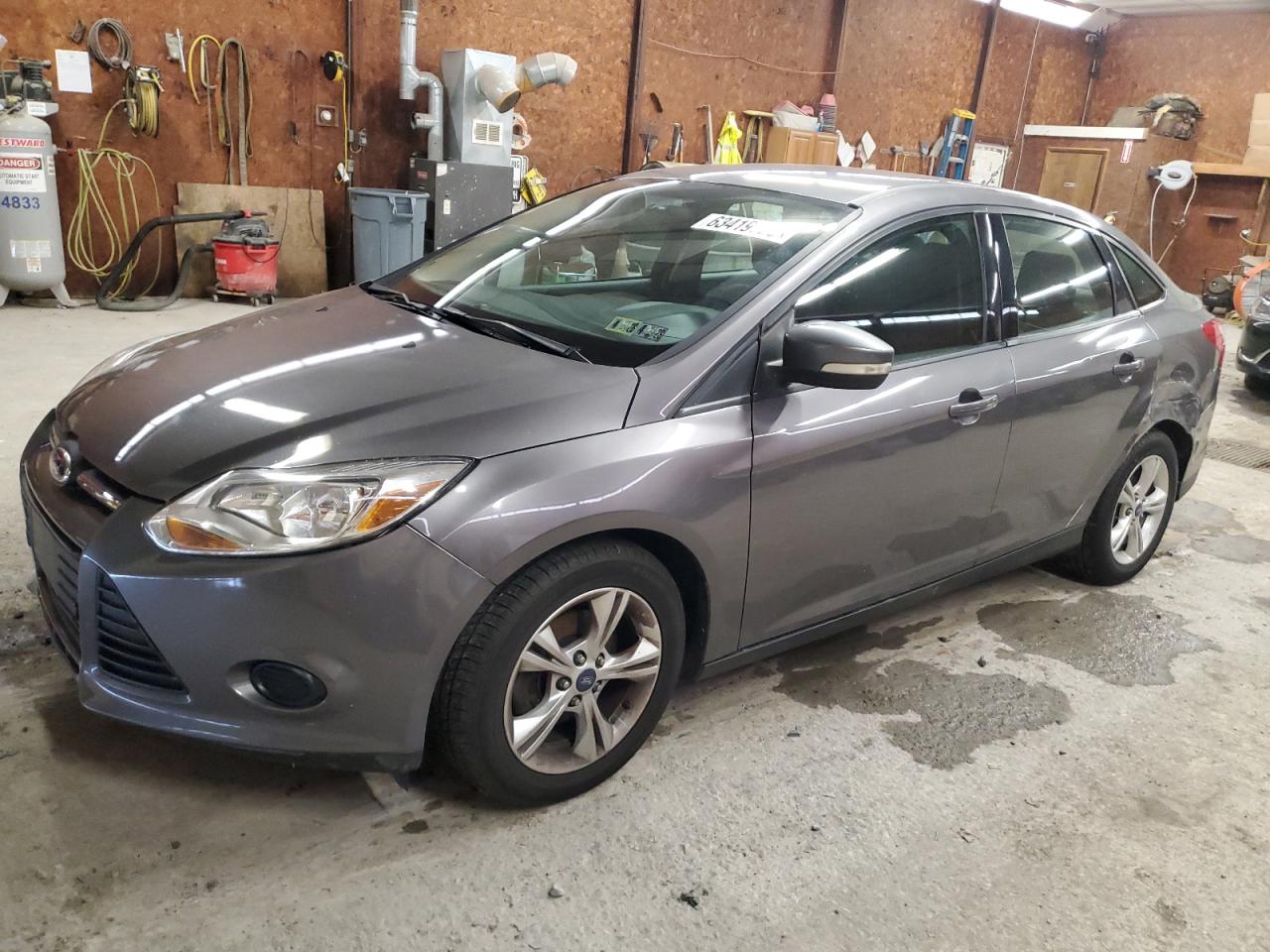 FORD FOCUS SE 2014