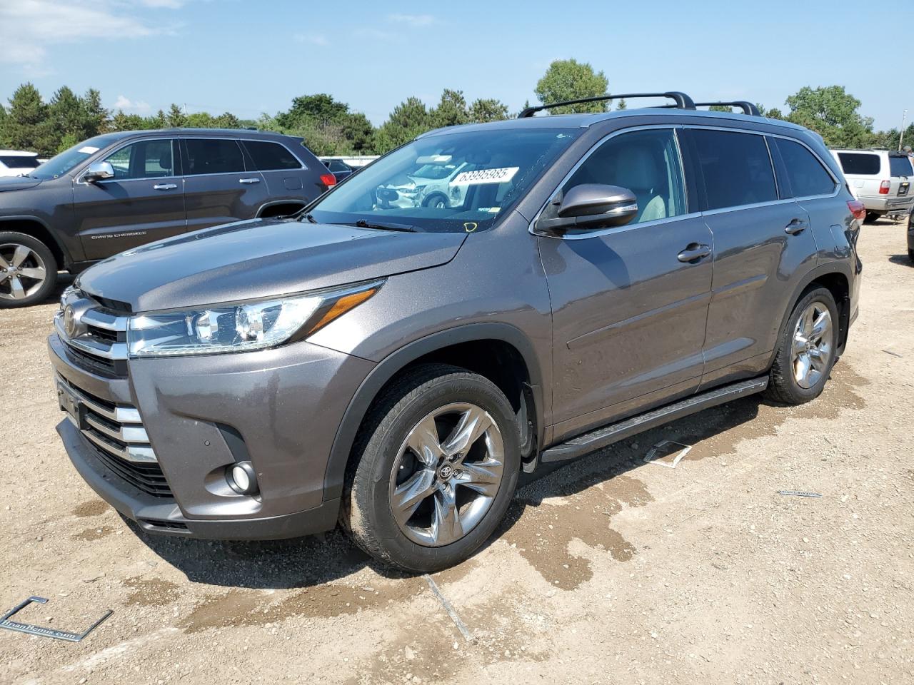 TOYOTA HIGHLANDER 2017