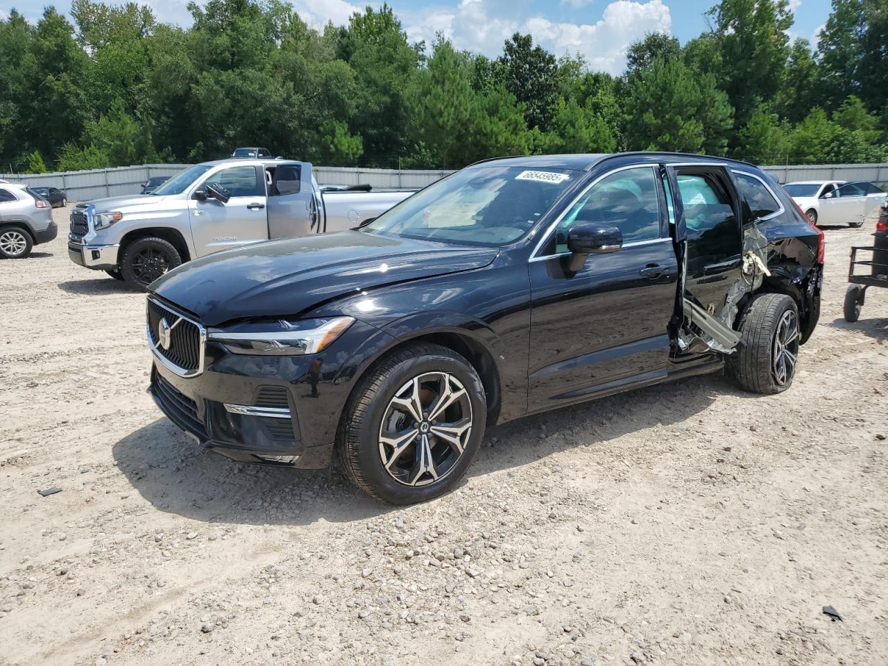 VOLVO XC60 B5 MOMENTUM 2022