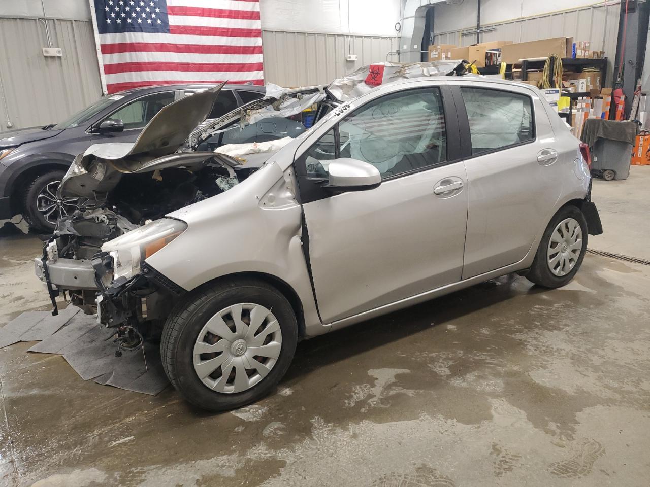 TOYOTA YARIS L 2017