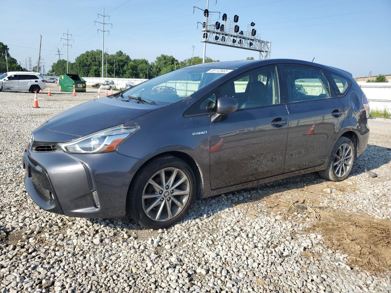 TOYOTA PRIUS V 2015