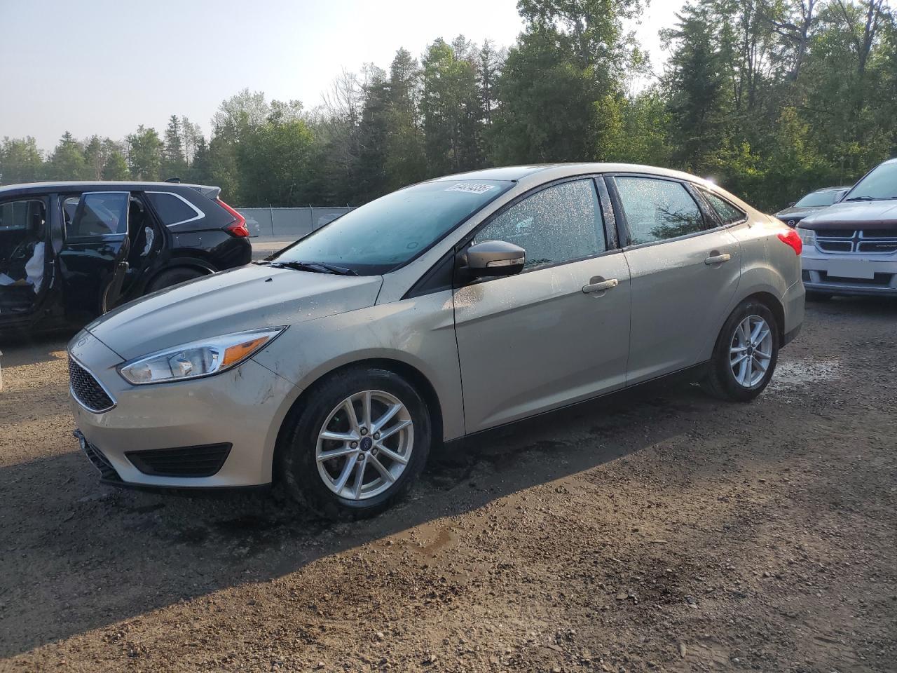 FORD FOCUS SE 2015