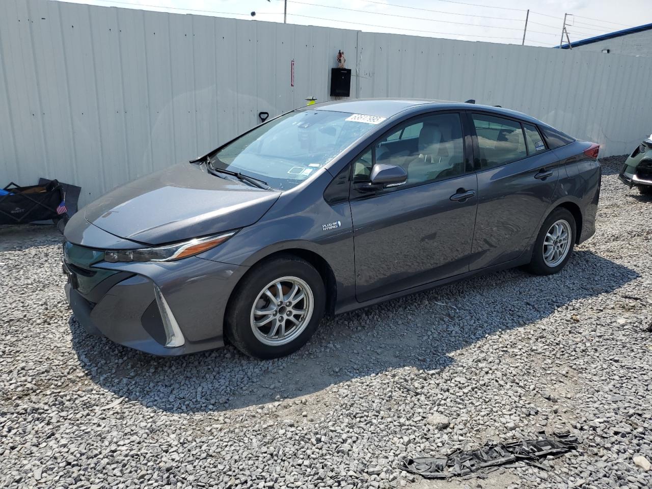 TOYOTA PRIUS PRIM 2017