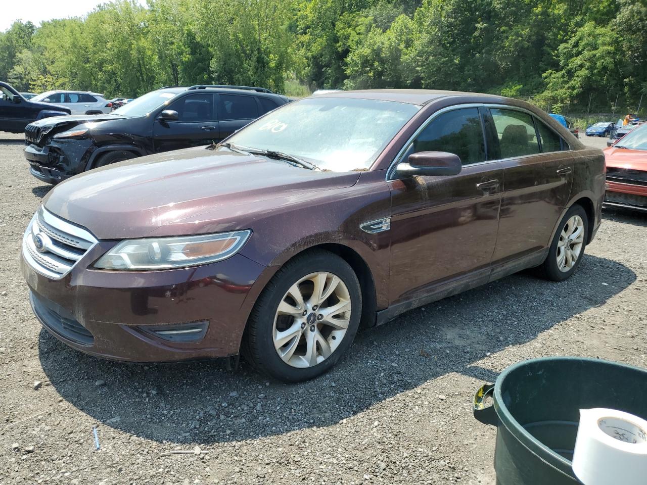 FORD TAURUS SEL 2012