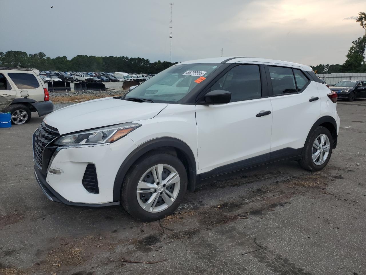 NISSAN KICKS S 2023