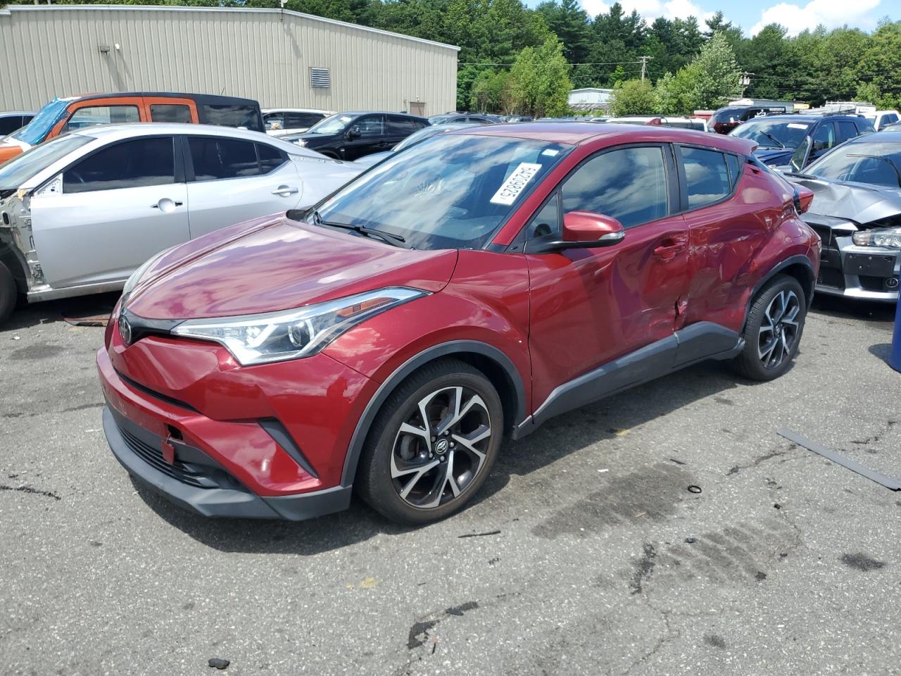 TOYOTA C-HR XLE 2018