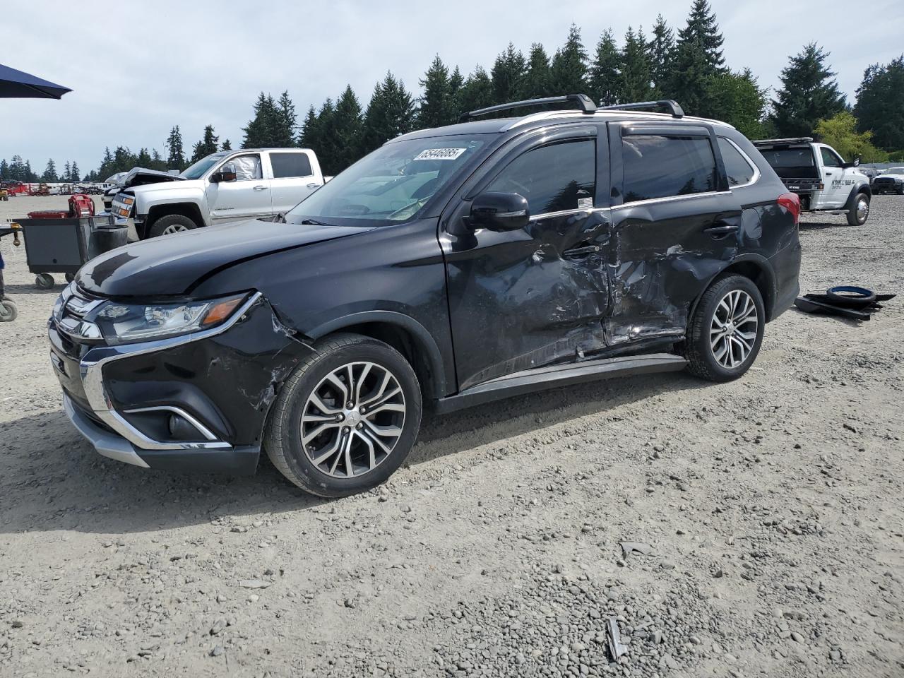 MITSUBISHI OUTLANDER 2017