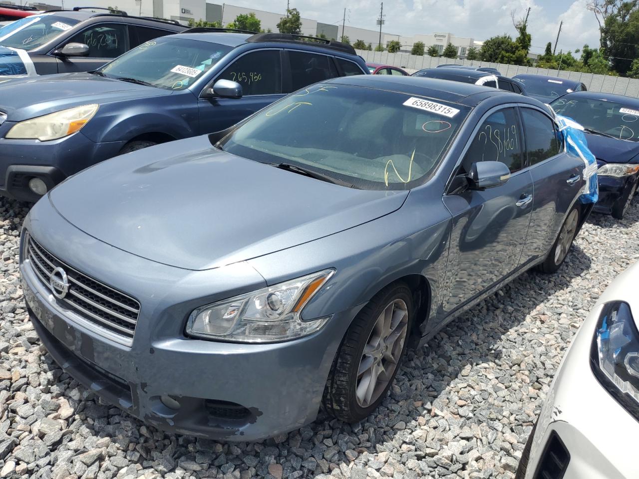 NISSAN MAXIMA S 2010