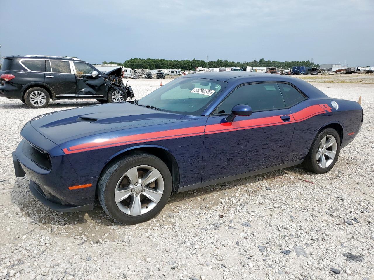 DODGE CHALLENGER 2017