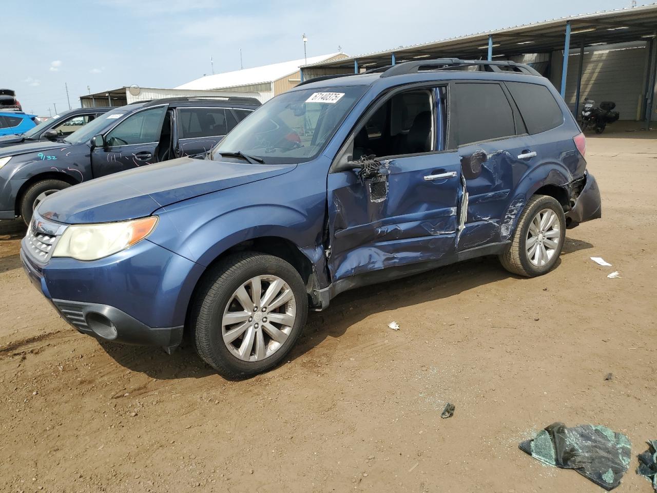 SUBARU FORESTER L 2011
