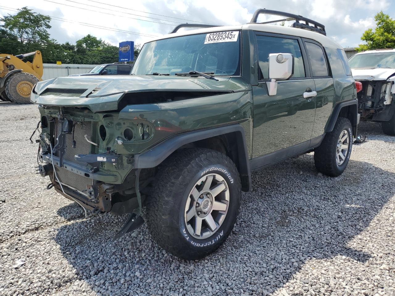 TOYOTA FJ CRUISER 2014