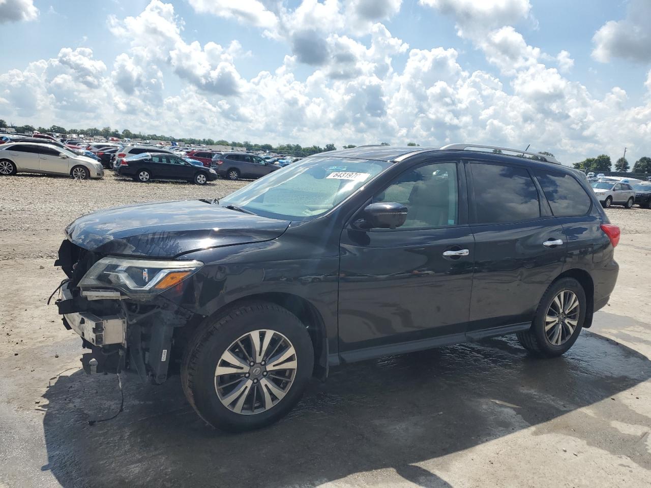 NISSAN PATHFINDER 2017