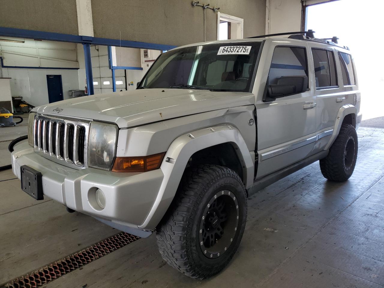 JEEP COMMANDER LIMITED 2006