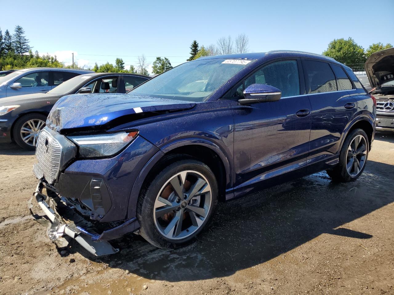 AUDI Q4 E-TRON 2024