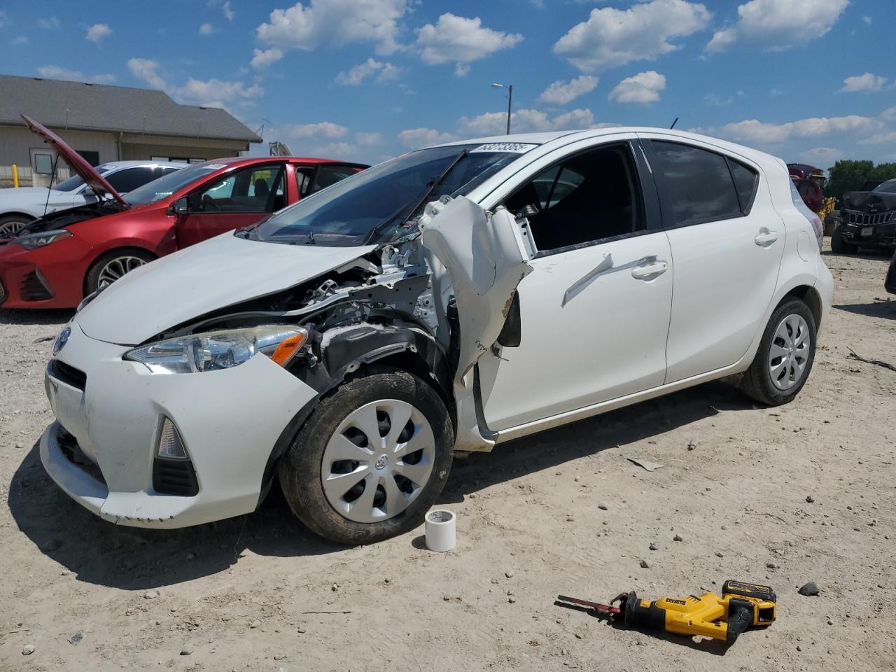 TOYOTA PRIUS C 2014