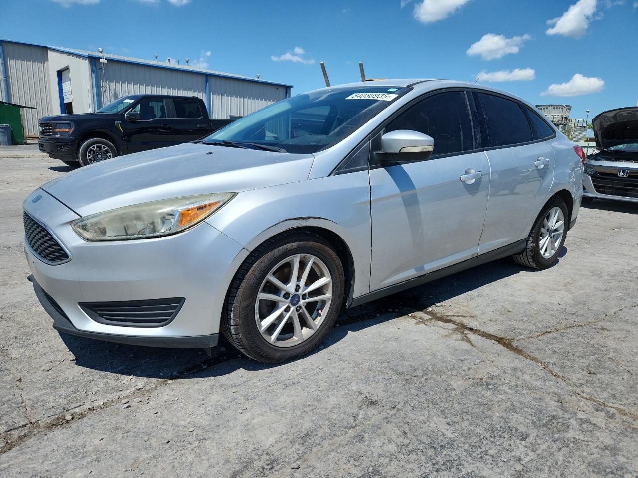 FORD FOCUS SE 2015