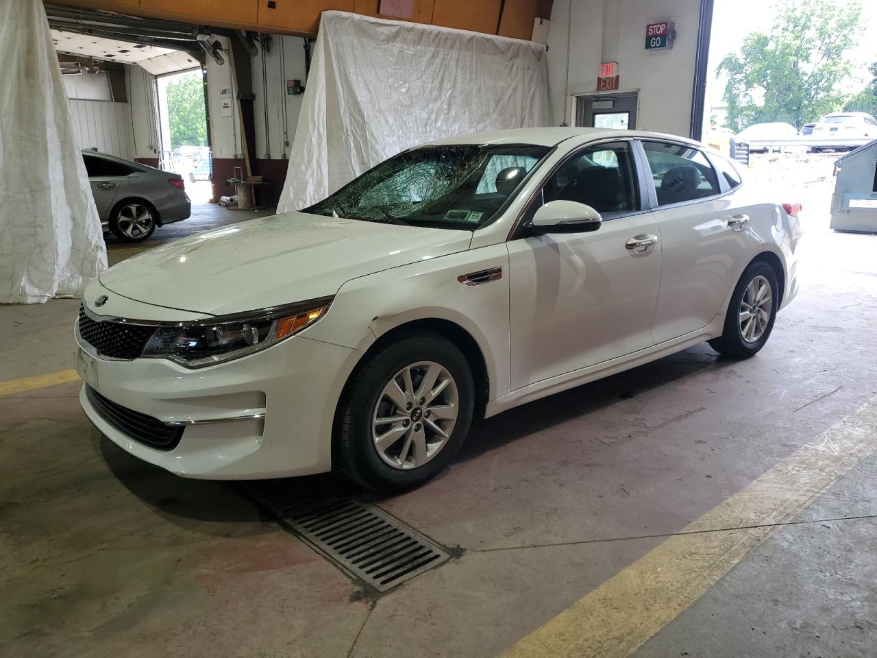 KIA OPTIMA LX 2016