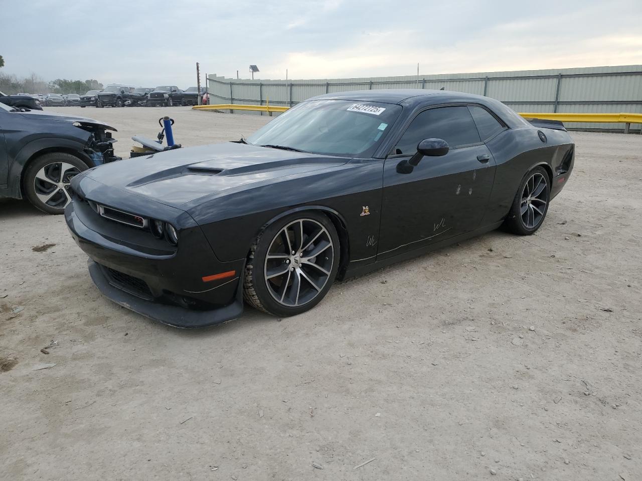 DODGE CHALLENGER 2017