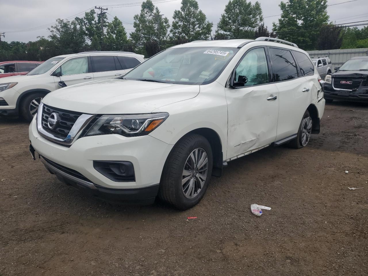 NISSAN PATHFINDER 2019