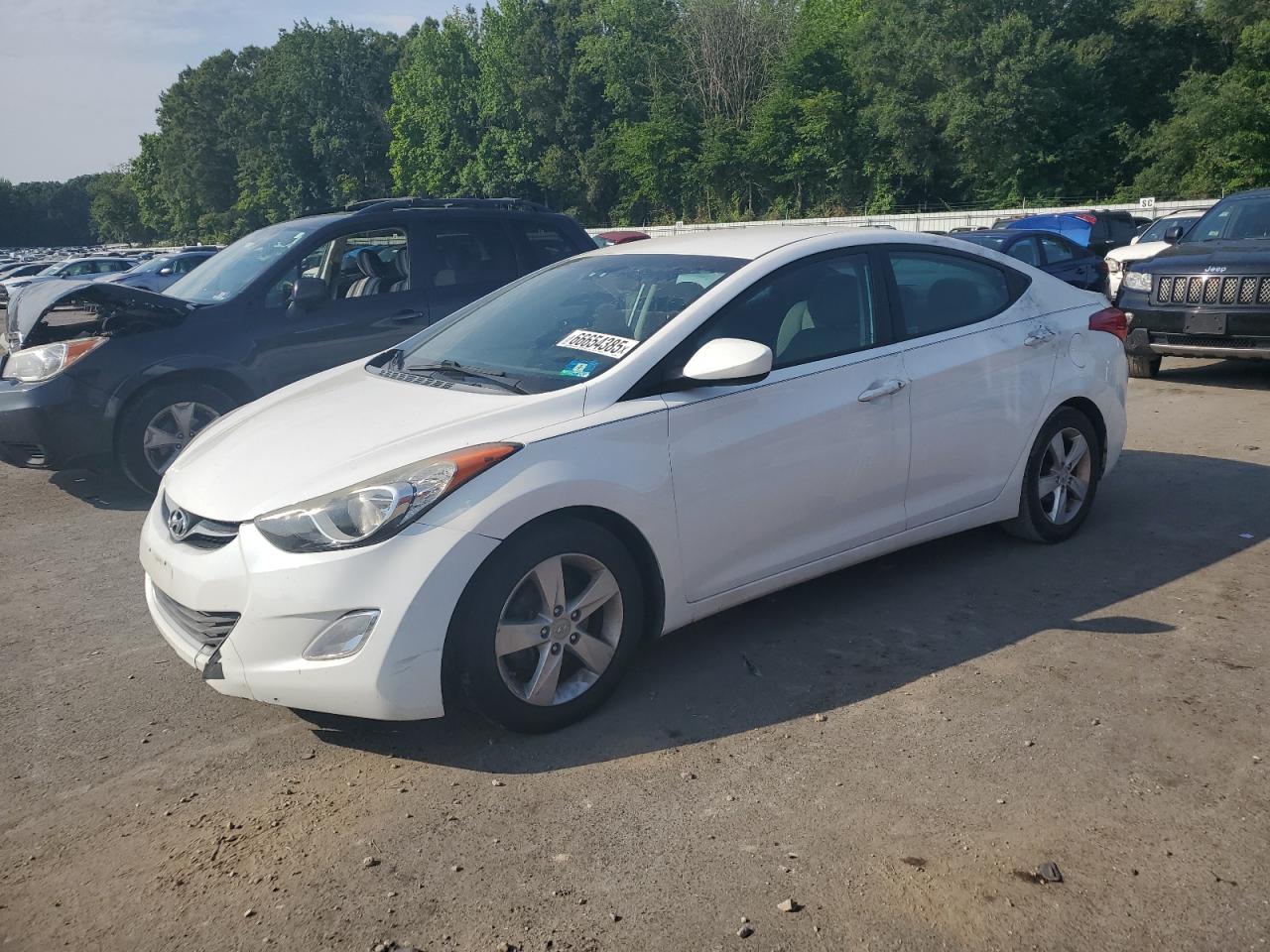 HYUNDAI ELANTRA GL 2013
