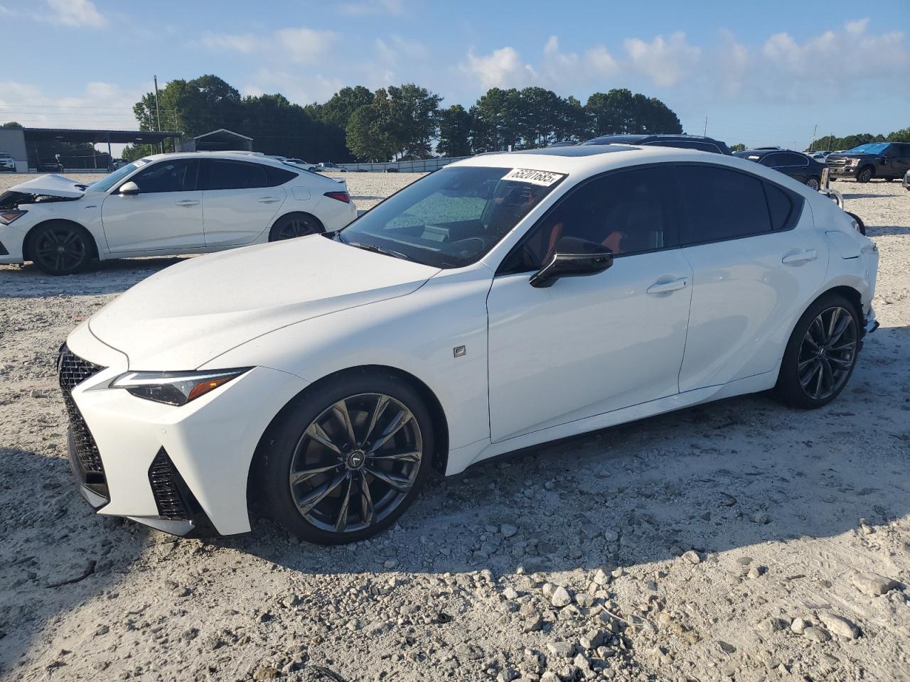 LEXUS IS 2025