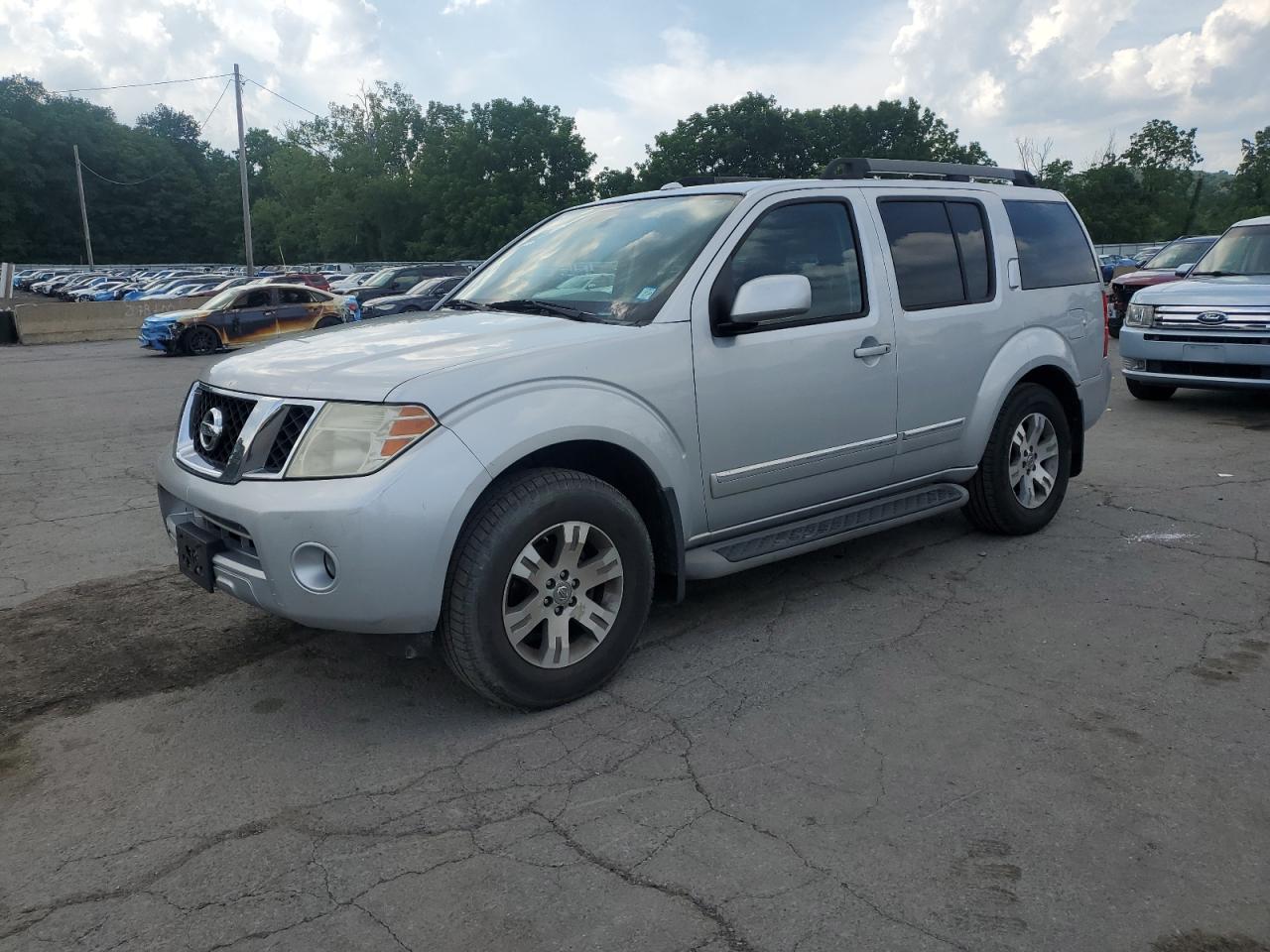 NISSAN PATHFINDER 2011
