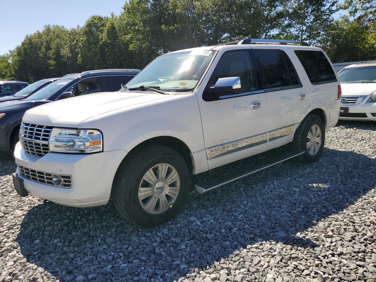 LINCOLN NAVIGATOR 2013