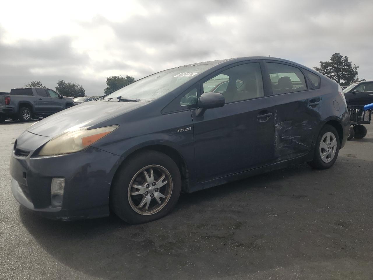 TOYOTA PRIUS 2010