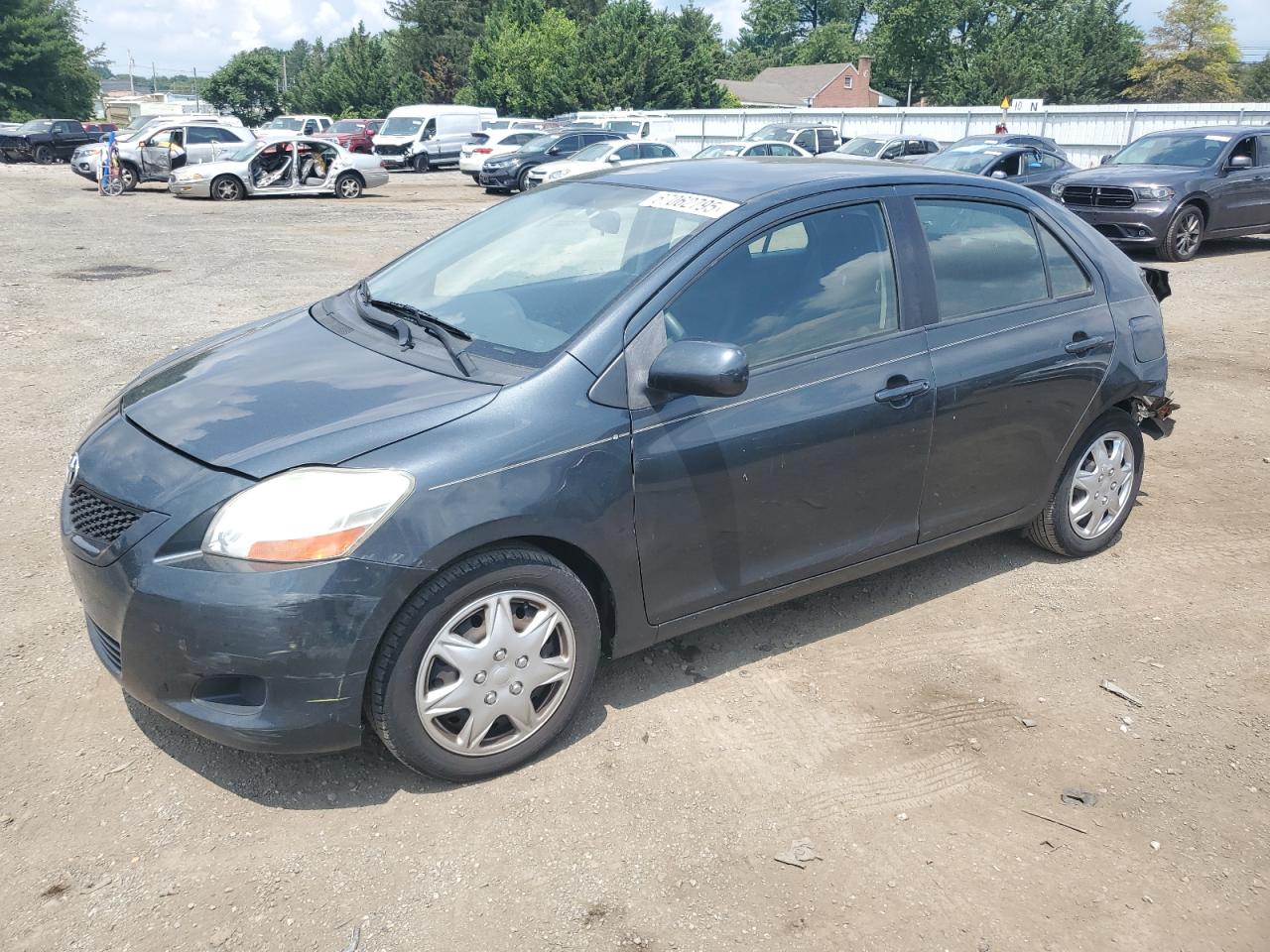 TOYOTA YARIS 2010