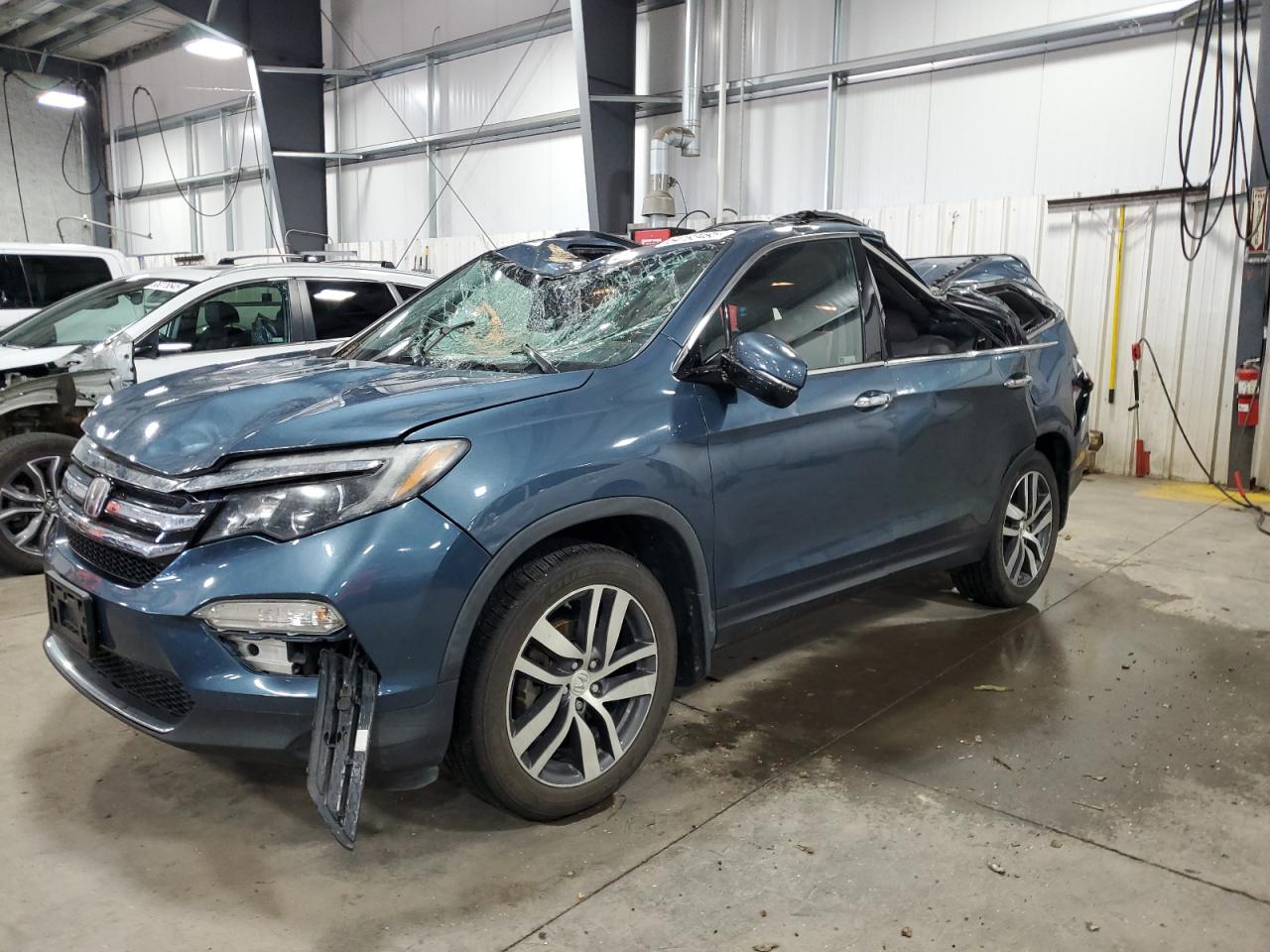 HONDA PILOT TOUR 2017