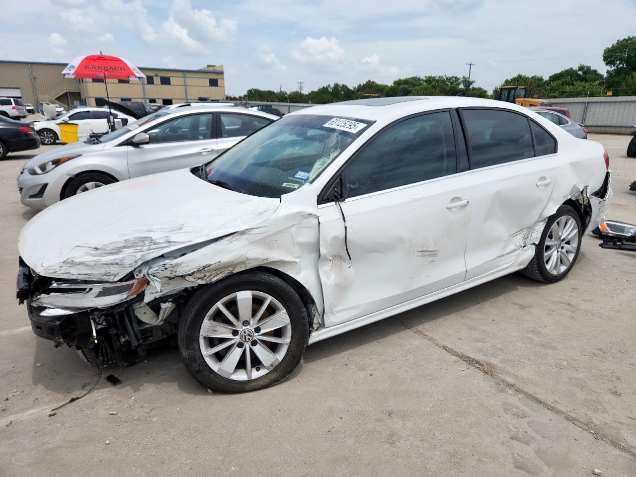 VOLKSWAGEN JETTA SE 2015