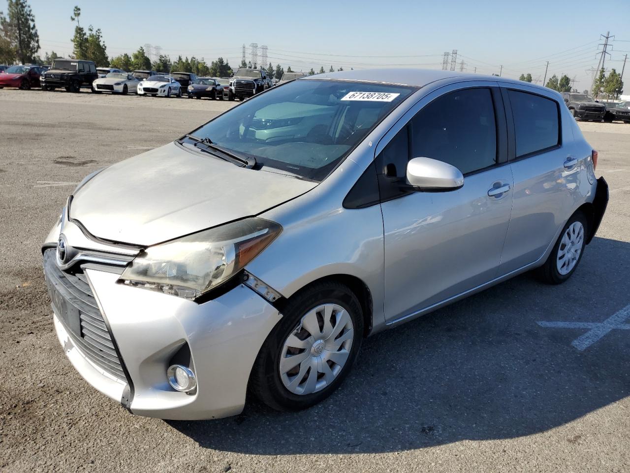 TOYOTA YARIS 2015