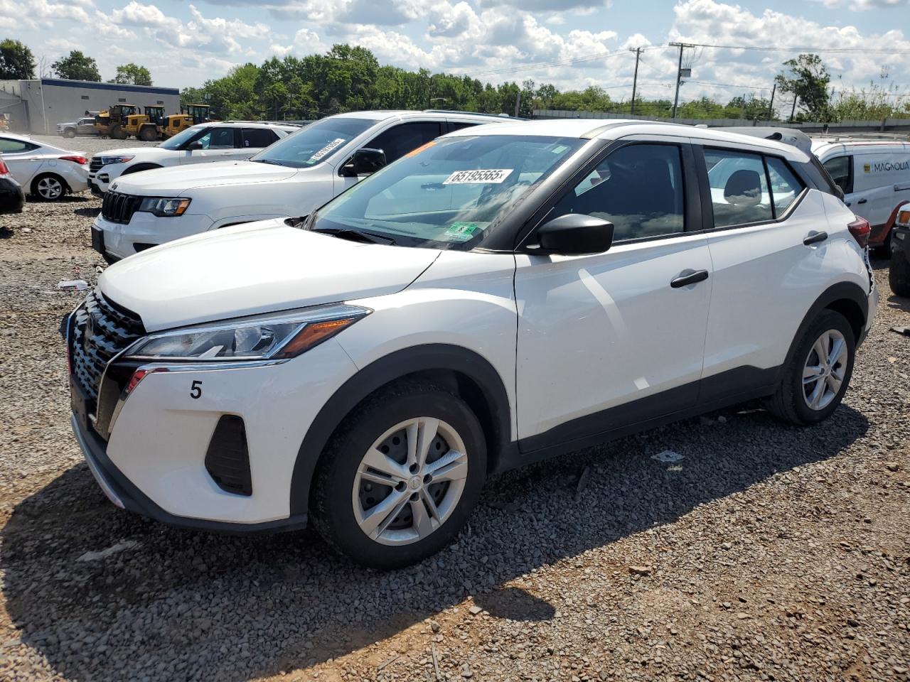 NISSAN KICKS S 2023