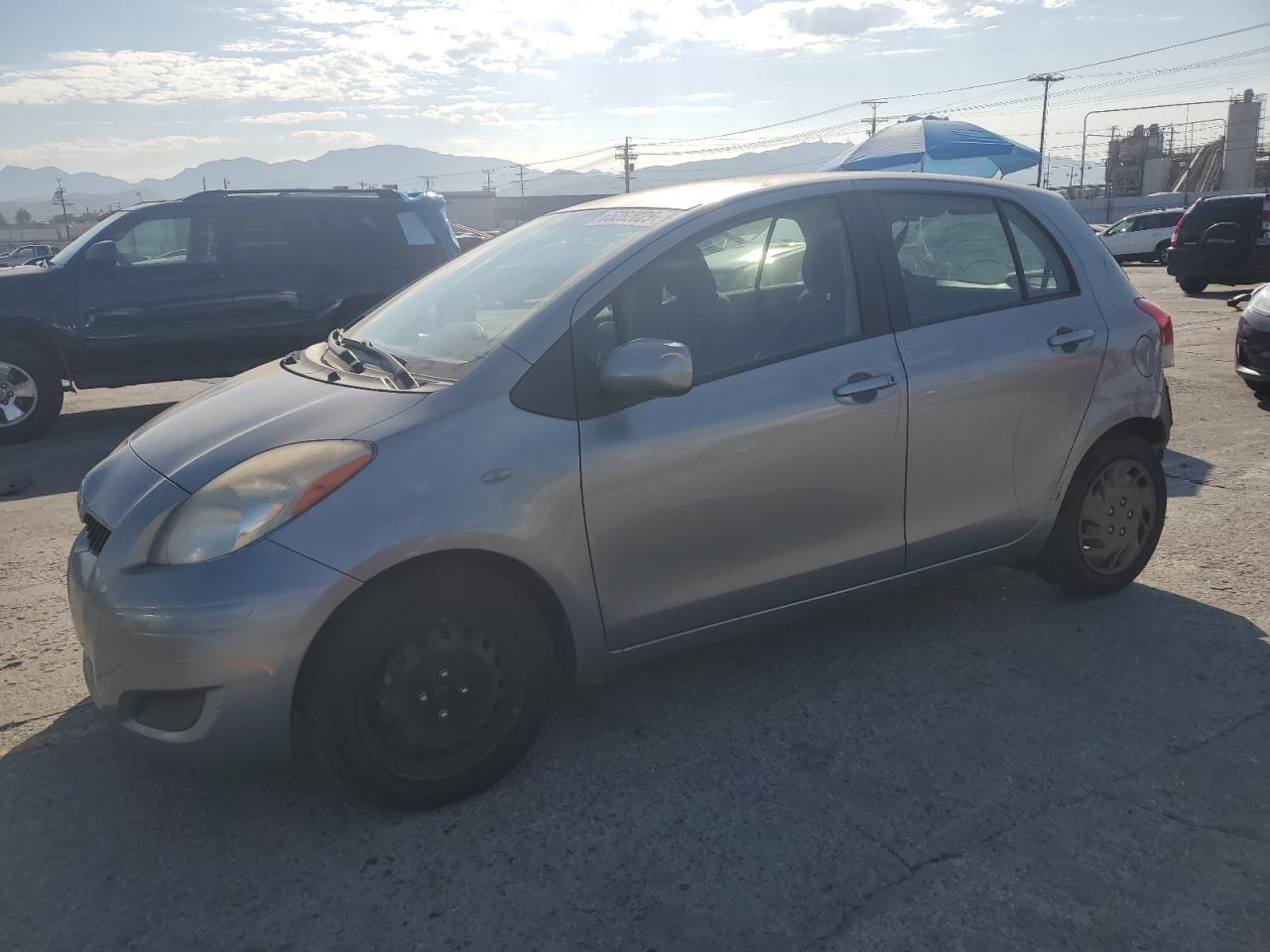 TOYOTA YARIS 2010