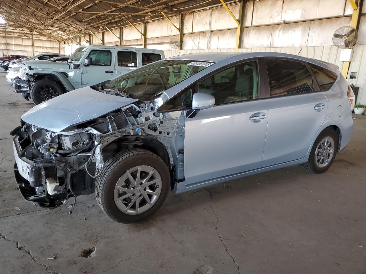 TOYOTA PRIUS V 2015