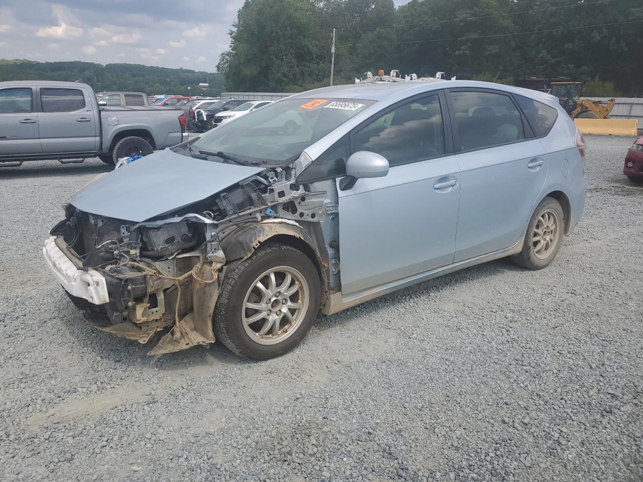 TOYOTA PRIUS V 2015
