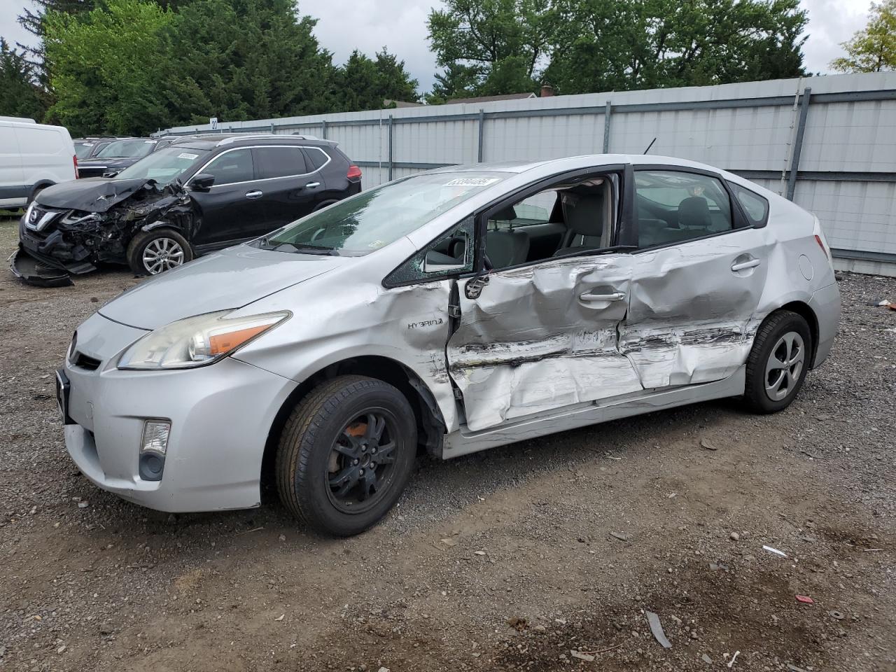 TOYOTA PRIUS 2011