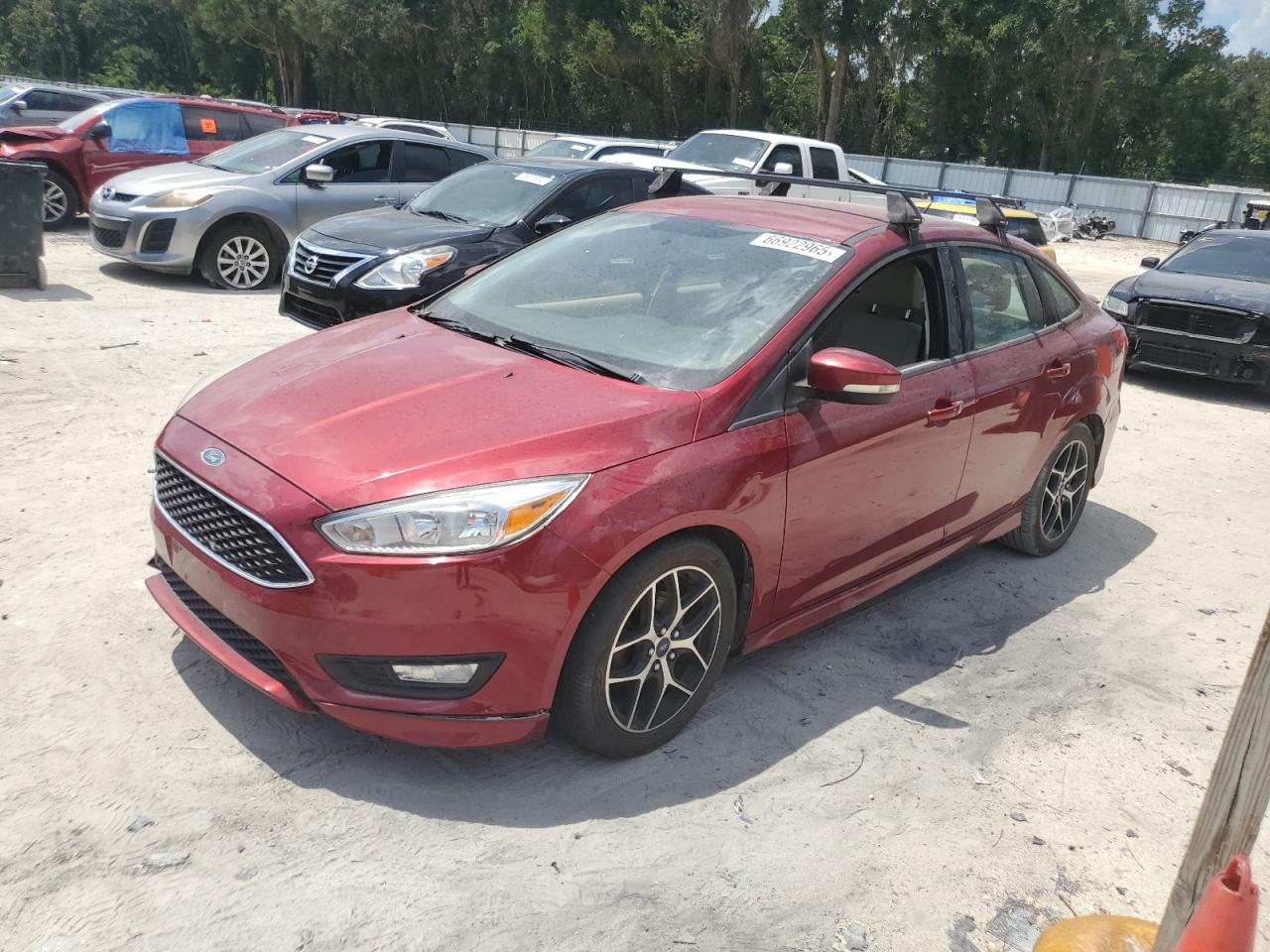 FORD FOCUS SE 2015