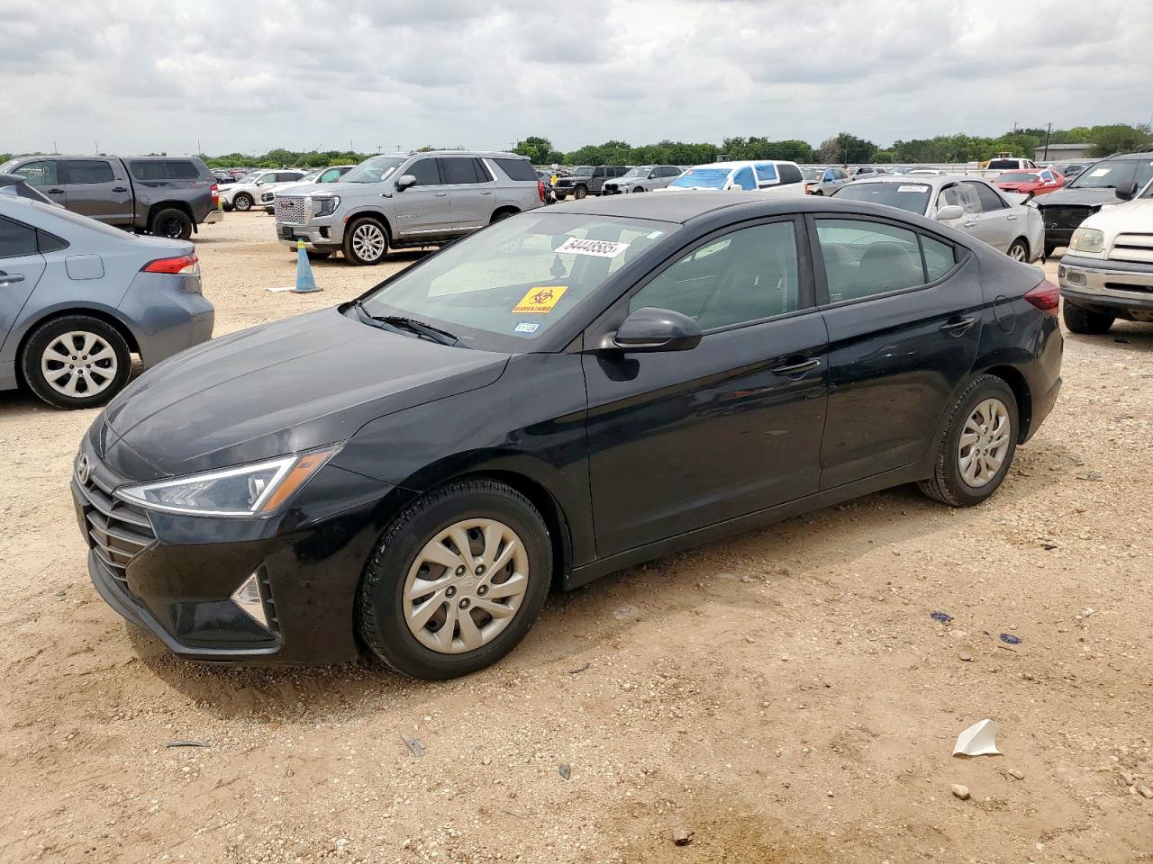 HYUNDAI ELANTRA SE 2019